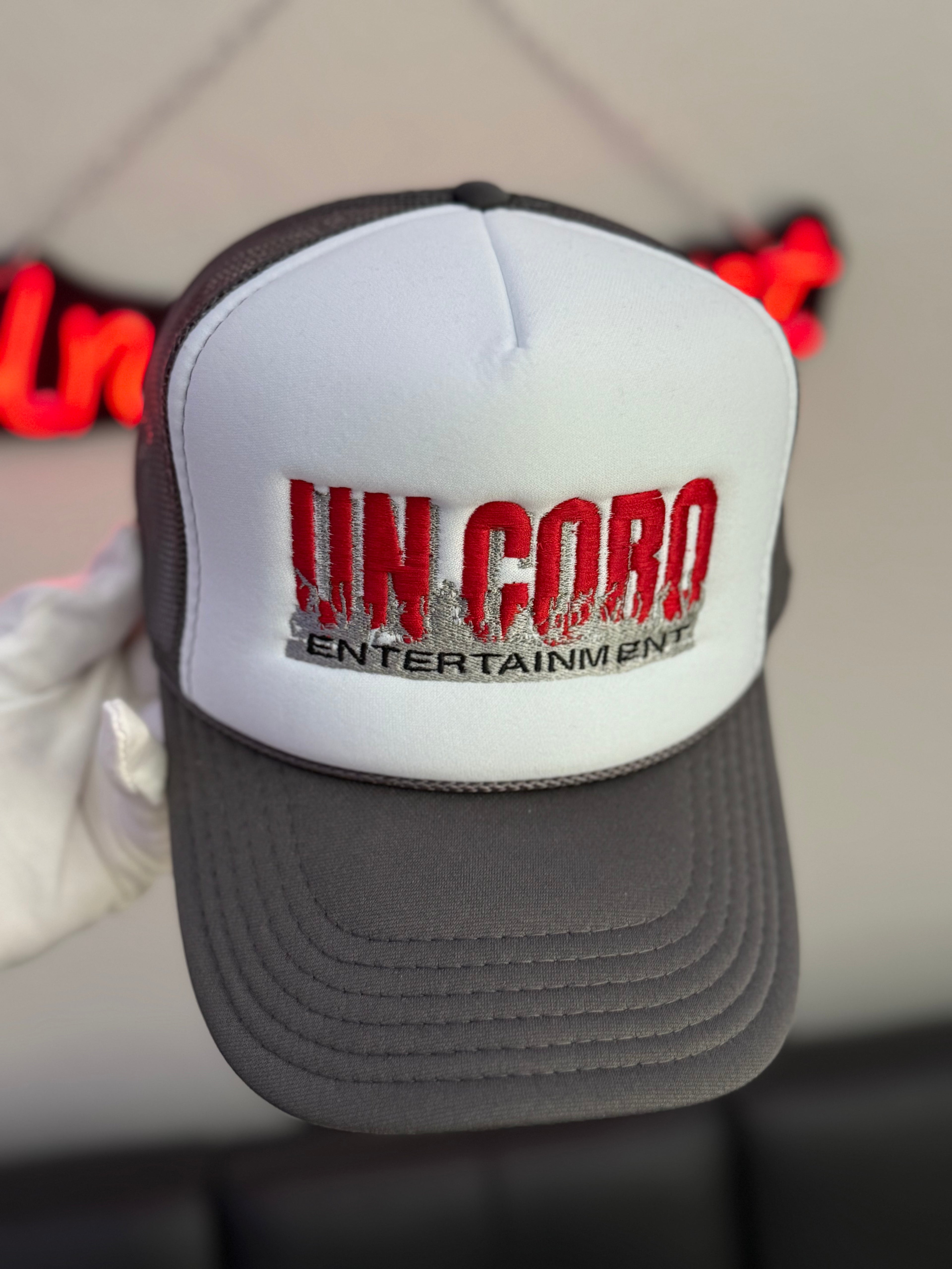UN CORO ENT - Trucker Hat