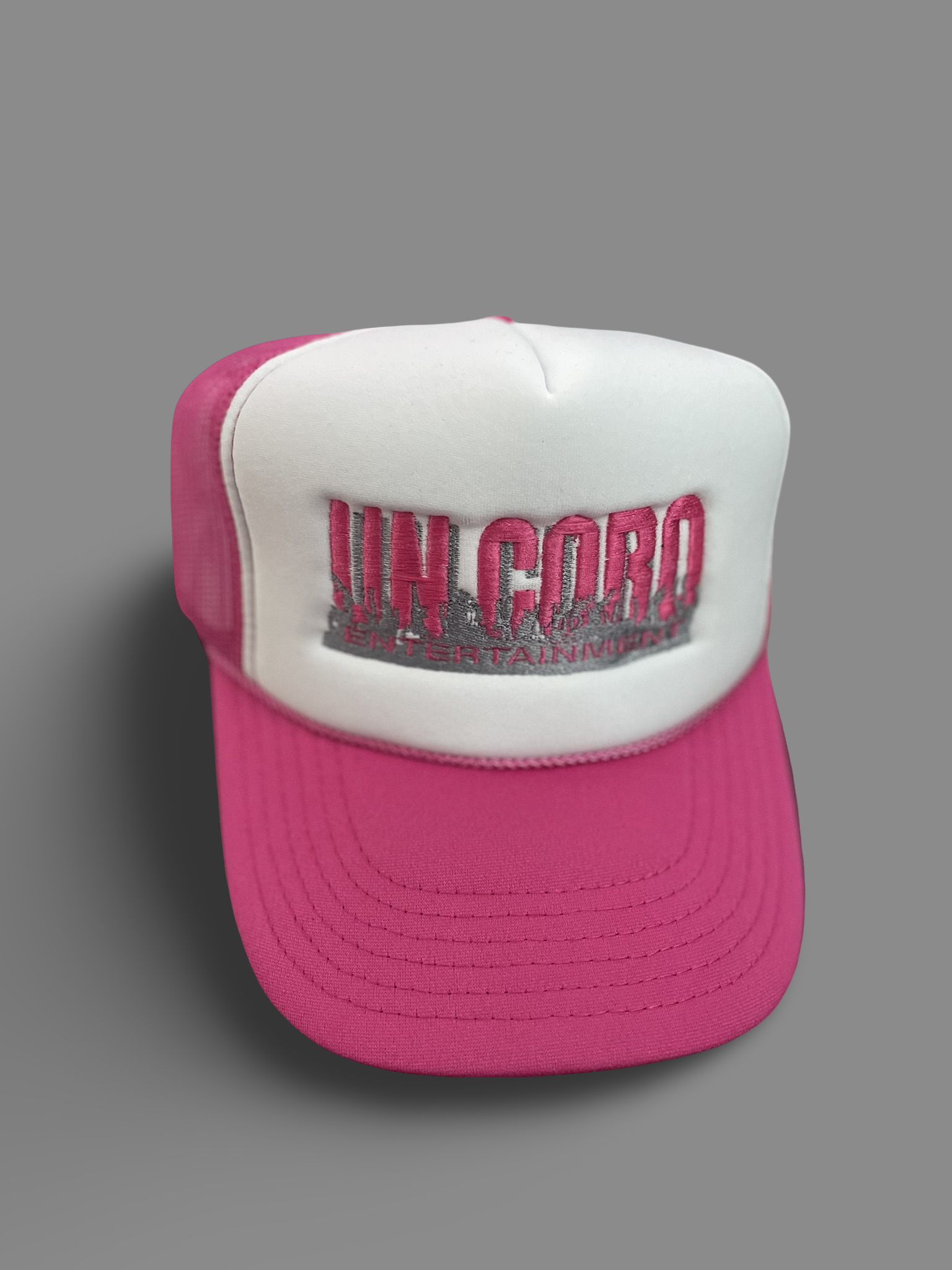 UN CORO ENT - Trucker Hat