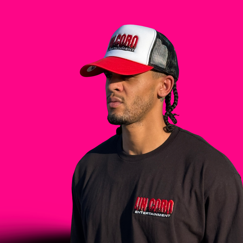UN CORO. ENT Short Sleeve  T-shirt