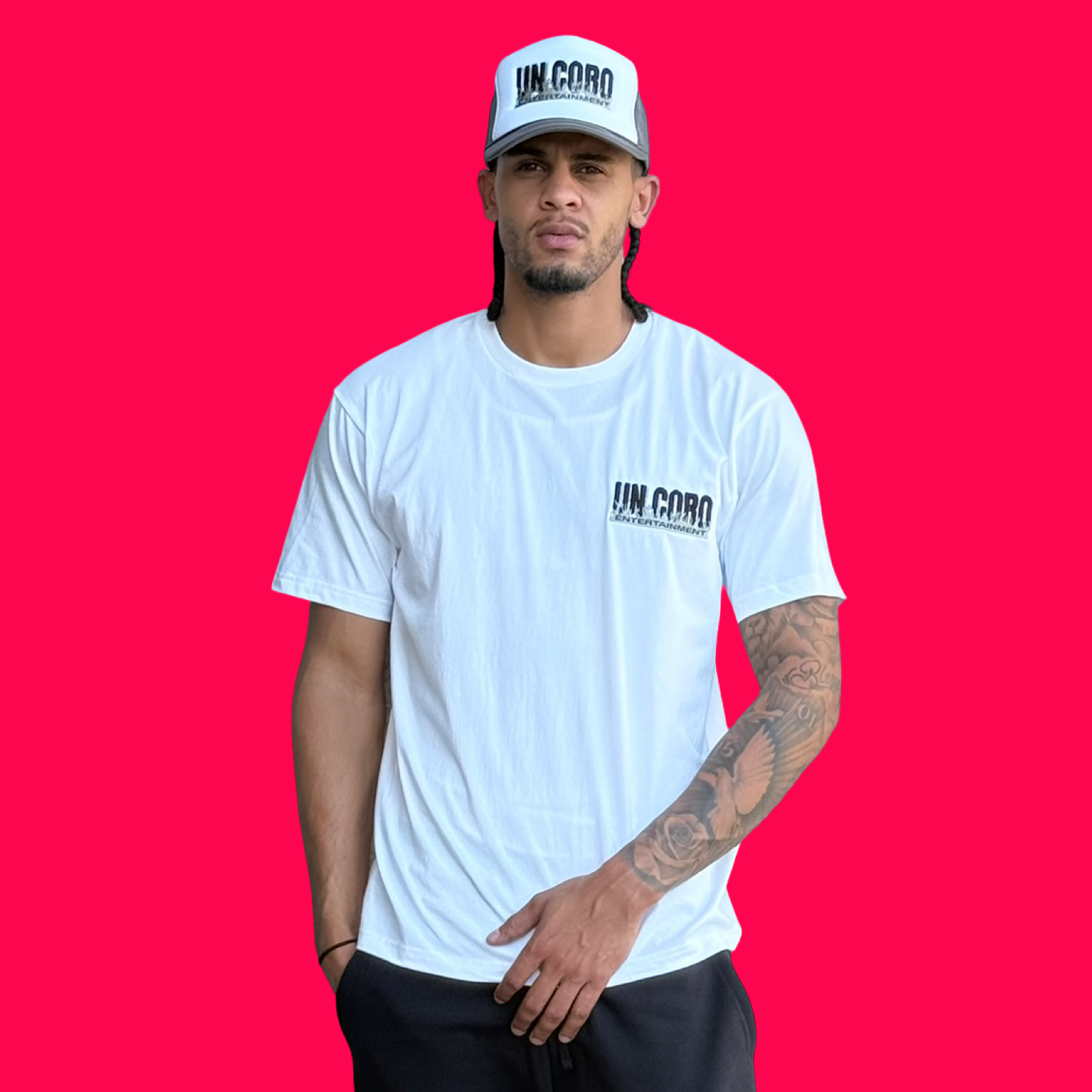 UN CORO. ENT Short Sleeve  T-shirt