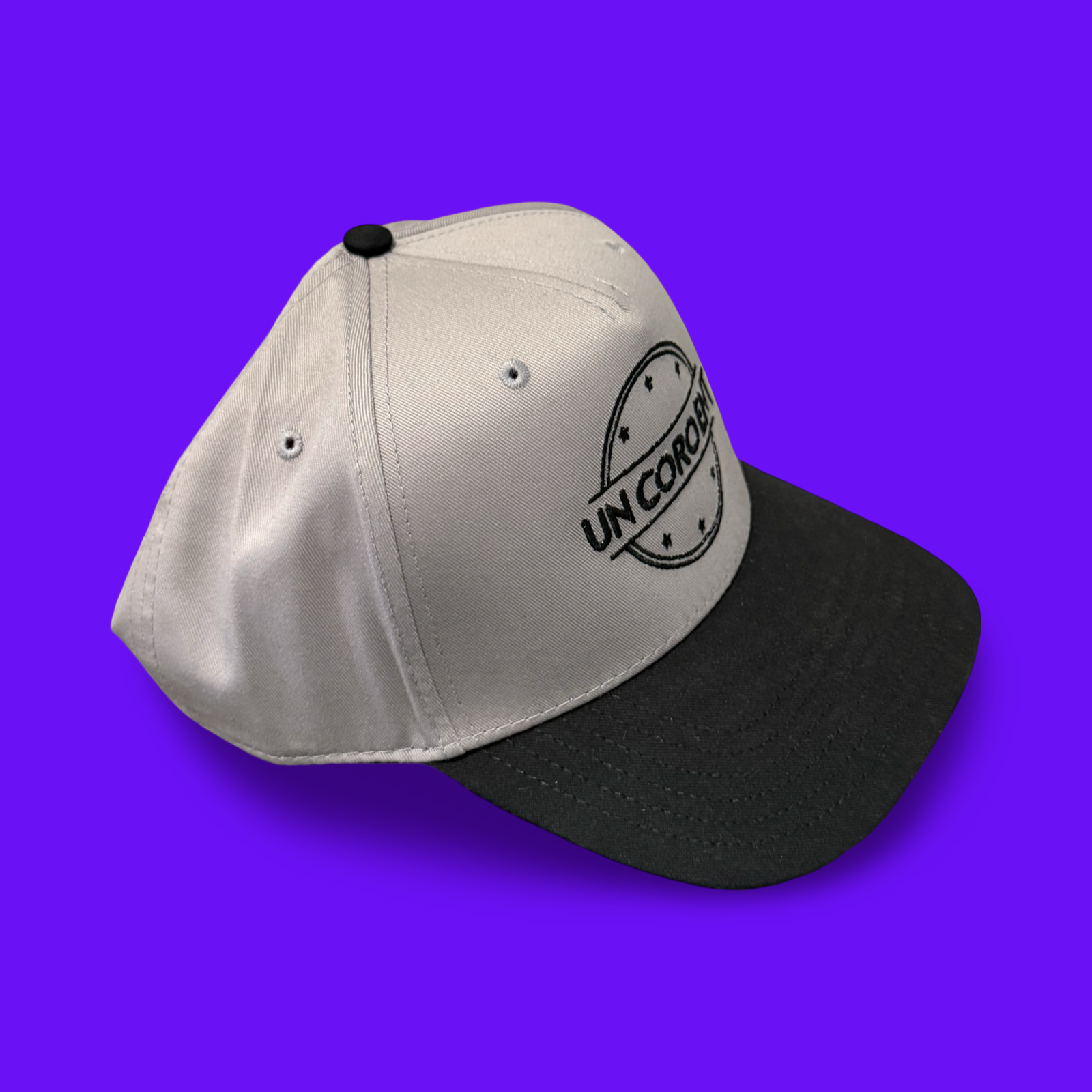 UN CORO ENT - Trucker Hat