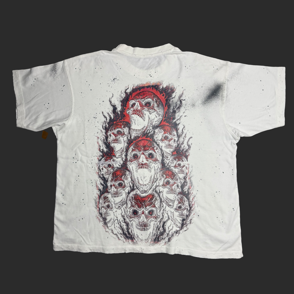 SHORT SLEEVE T-SHIRT / BY {UN CORO ENT} WITH RHINESTONE AND PRINT DESIGN